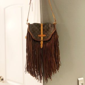 Vintage Boho Medium Auburn satchel